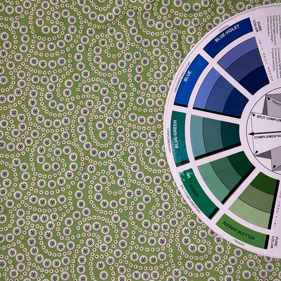 Retro Ho Ho Green Snowball Swirl by Renee Nanneman for Andover Fabrics- 1/2 yard - Picture 1 of 7